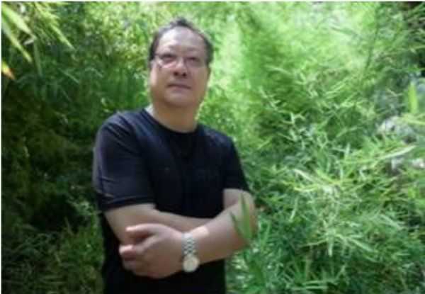  李韜